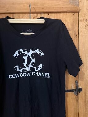 COWS | cowcow Chanel tee